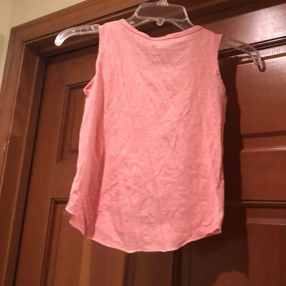 3/$15 Xhilaration horse tank top - Picture 3 of 6